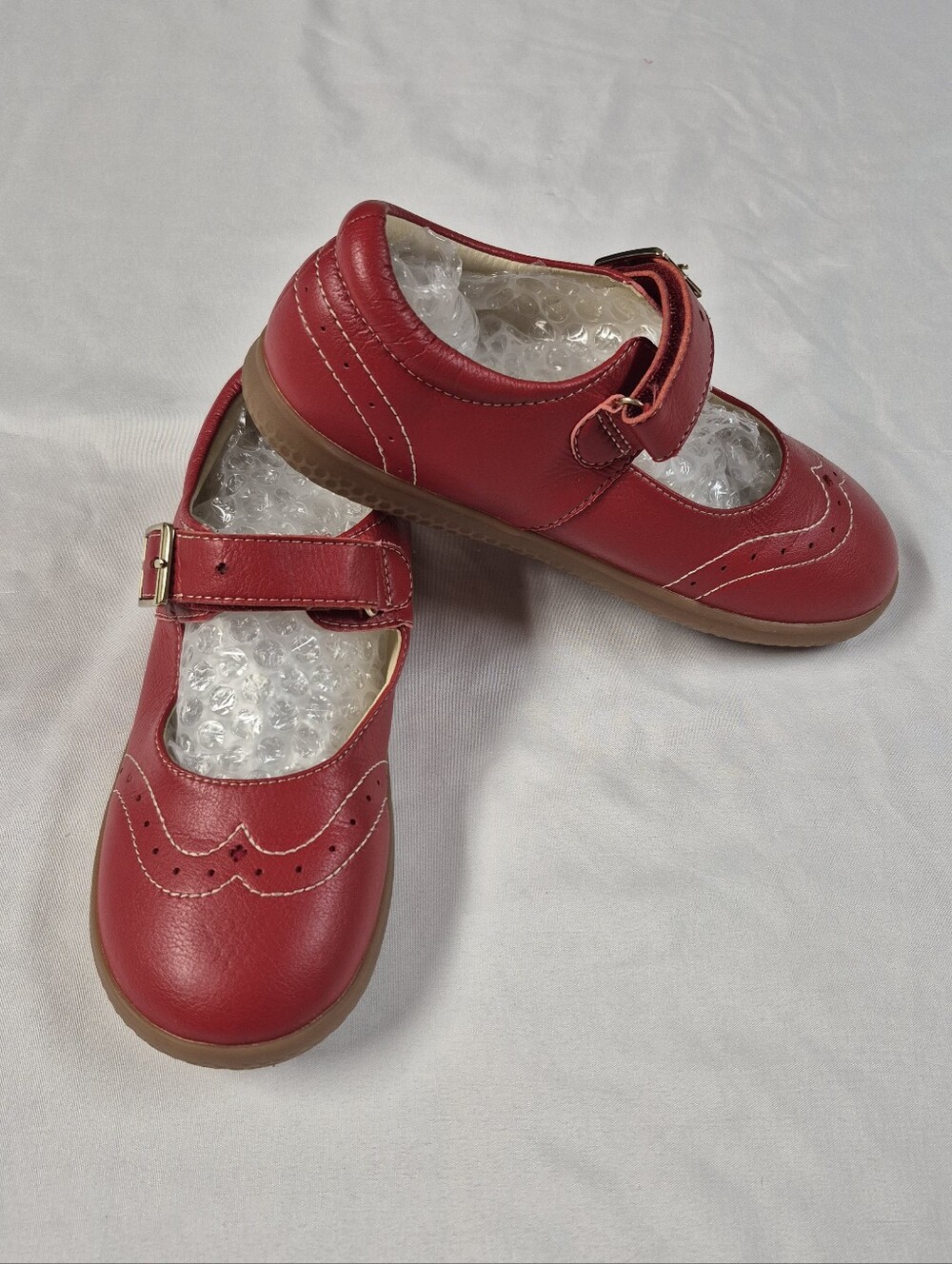 Livie & Luca Libra Red Leather Size 3 Mary Jane Shoes Stitch Buckle